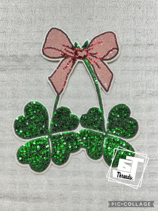Sequins clover with pink bow iron on patch 