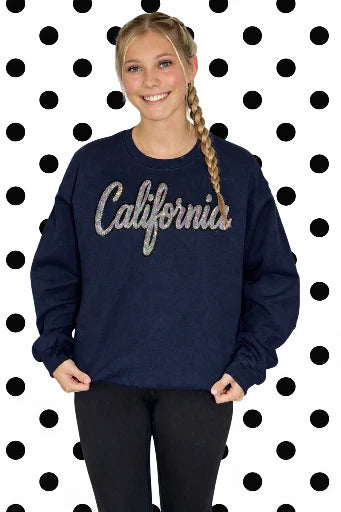 Completed Item
Gildan Navy Sweatshirt
True to size Sweatshirt